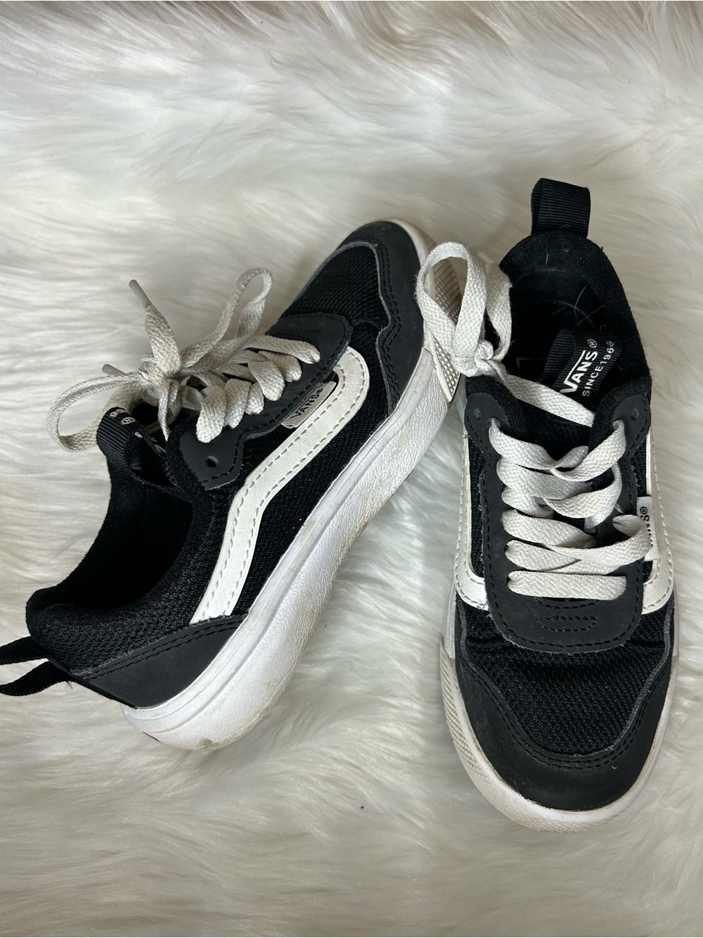 Vans Kids Range EXP Skate Shoes Black Sneakers Size 12.0